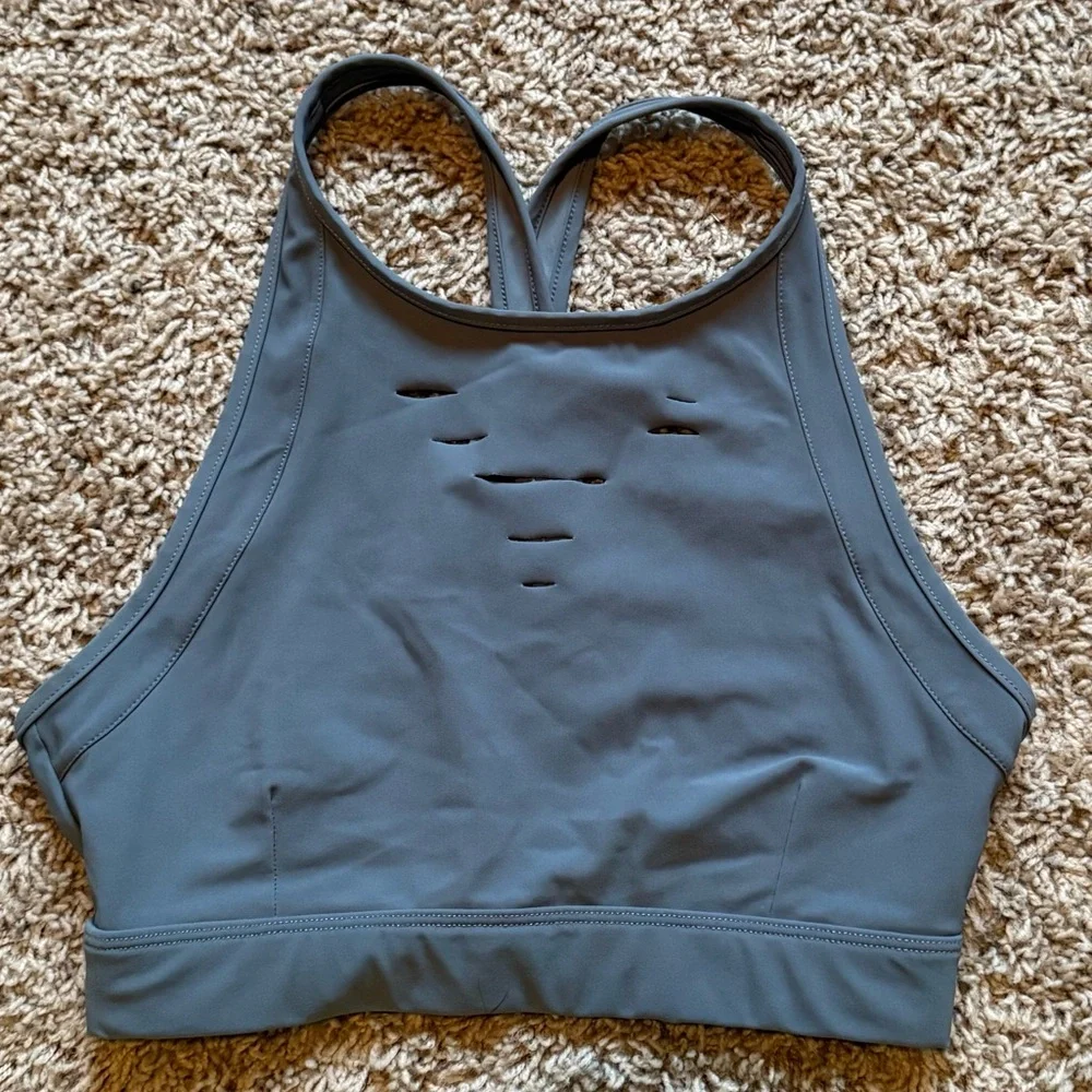 Alo Yoga Ripped Warrior Sports Bra